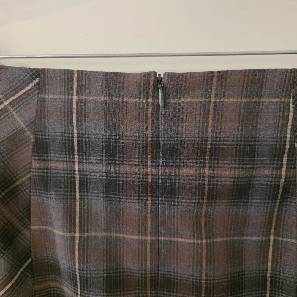 Katherine Barclay Skirt Pencil Straight Cut Black Brown Plaid Pockets Lined Sz 4